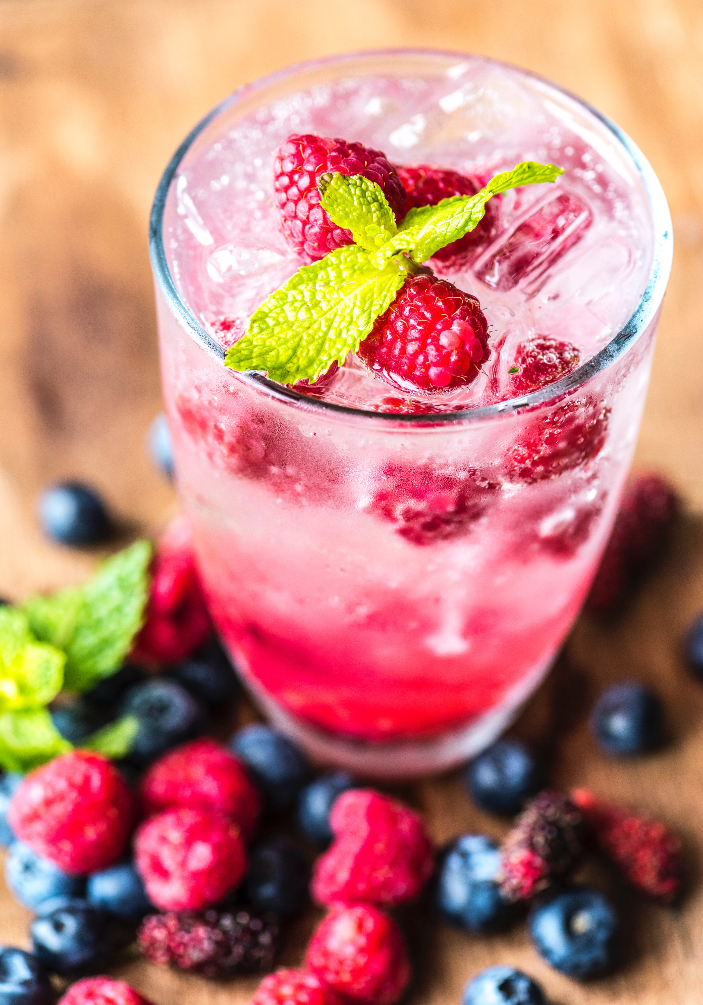 antioxidant-berries-beverage-1549044 copy
